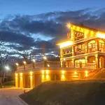 Villa Beelvita - Private Pool& Jacuzzi Villa *