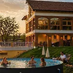 Beelvita - Private Pool& Jacuzzi Villa *