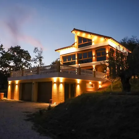 Vila Beelvita&jacuzzi *