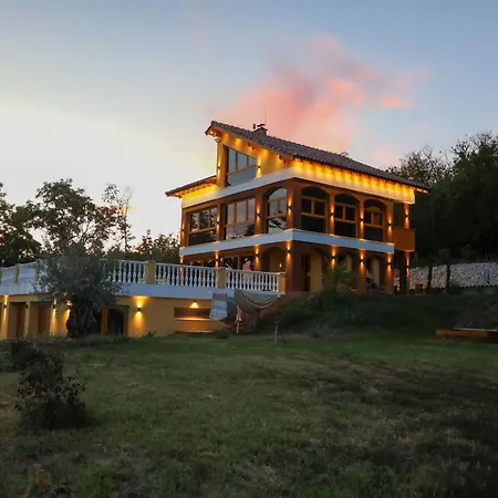 Beelvita&jacuzzi ヴィラ