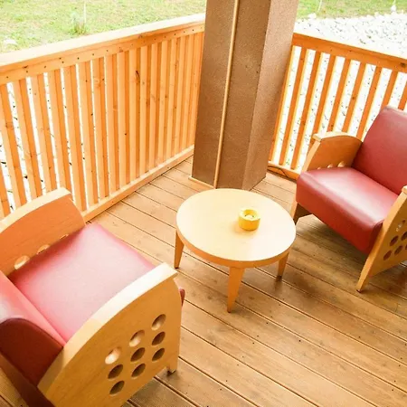 Beelvita&jacuzzi Vila *