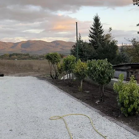 Beelvita&jacuzzi Vila *