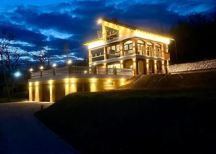 ヴィラ Beelvita&jacuzzi *