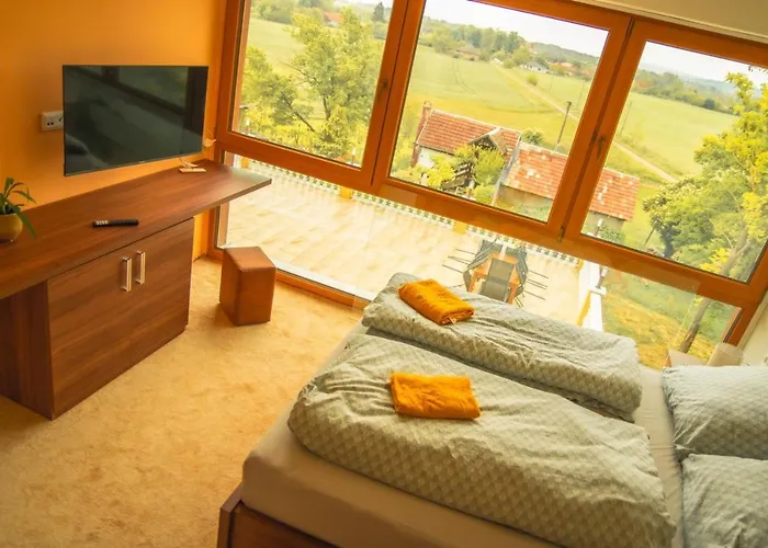 Beelvita&jacuzzi ヴィラ *