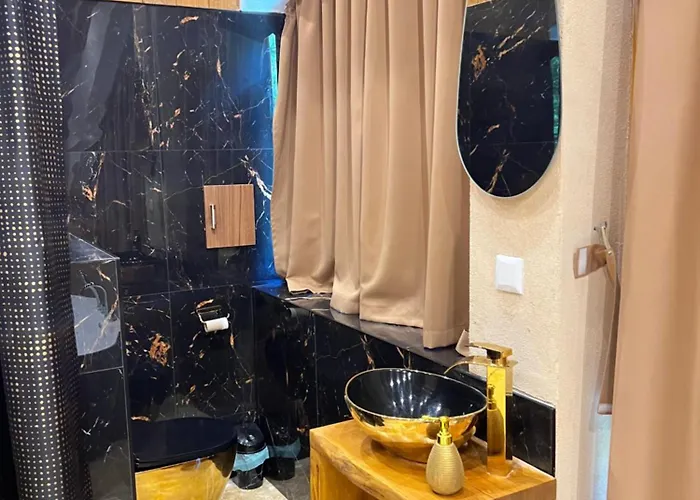 Beelvita&jacuzzi ヴィラ Bielovce